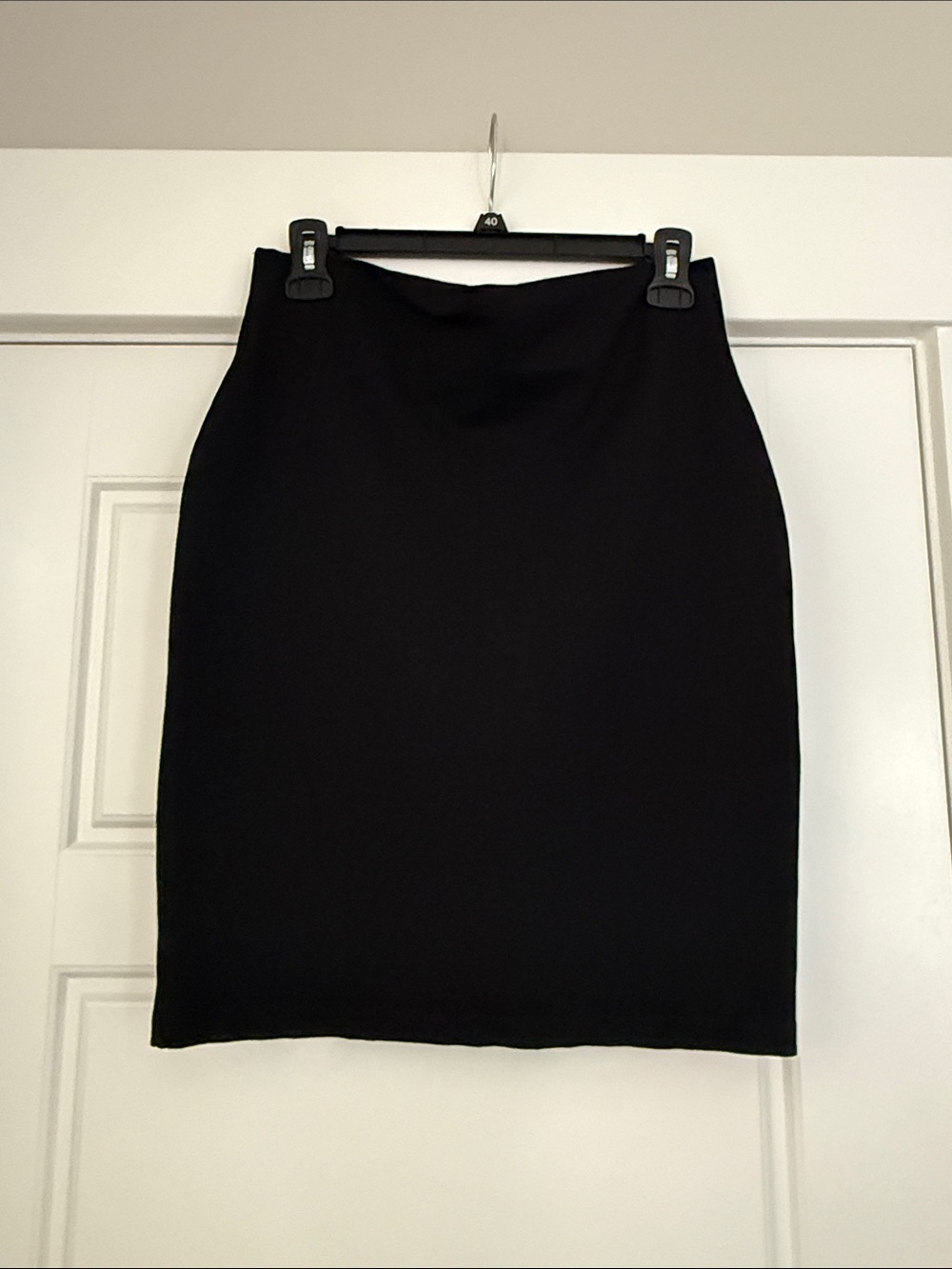 Windsor Black V-Front Pencil Skirt - Picture 2 of 3